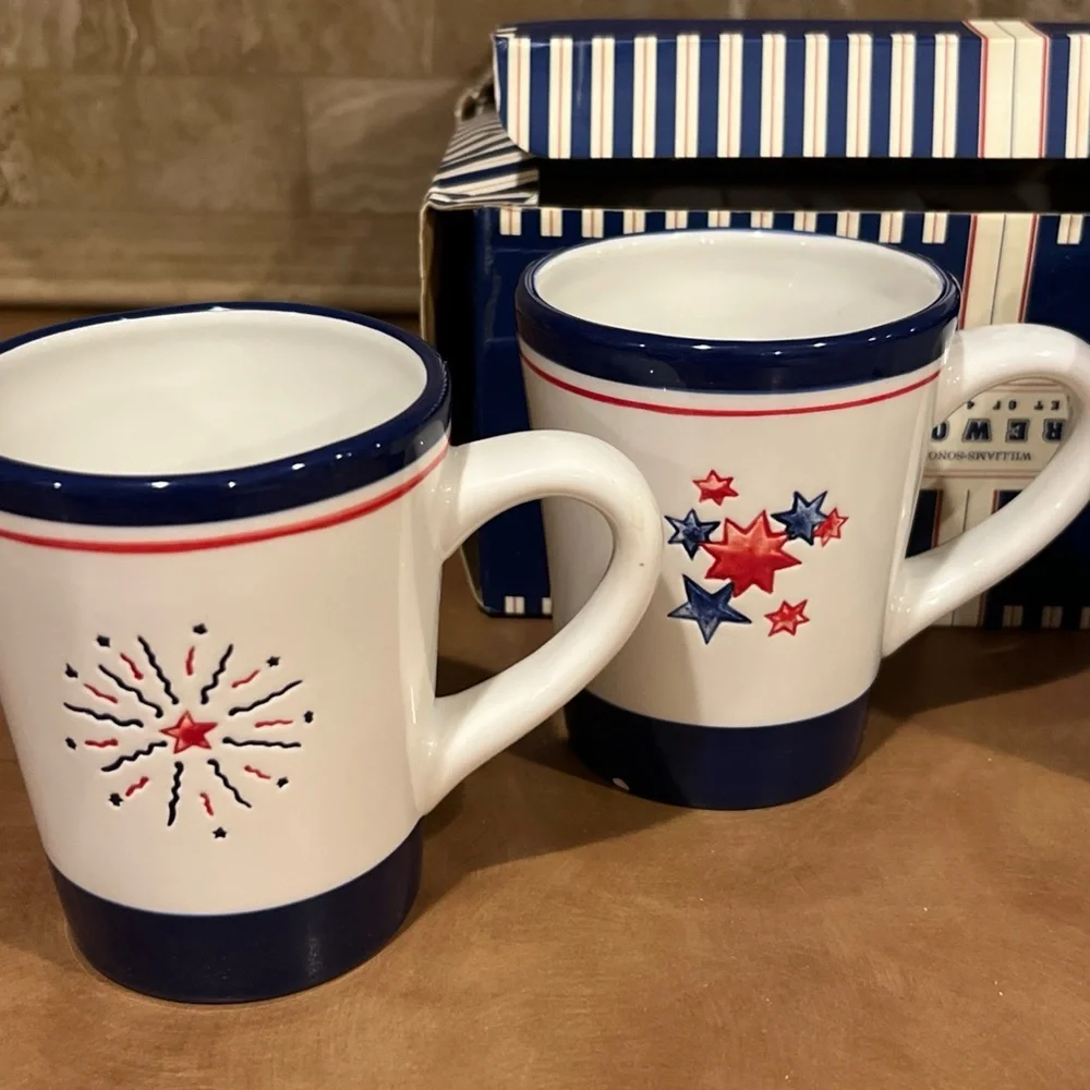 Williams -Sonoma ; Patriotic Star Mug Set of 4, Used in original packaging.